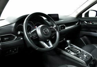 Подержанный автомобиль Mazda CX-5 2019 года (10 фото)