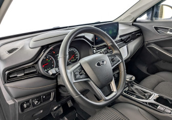 Подержанный автомобиль Москвич 3 2024 года (16 фото)