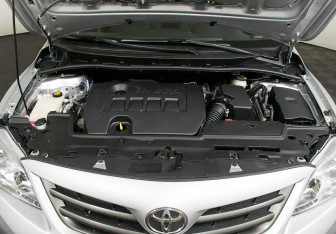 Подержанный автомобиль Toyota Corolla Sedan 2012 года (8 фото)