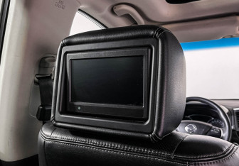 Подержанный автомобиль Nissan Pathfinder 2014 года (25 фото)