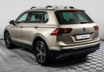 Подержанный автомобиль Volkswagen Tiguan 2017 года (7 фото)