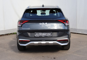 Подержанный автомобиль Kia Sportage 2023 года (5 фото)