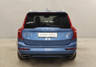 Подержанный автомобиль Volvo XC90 2016 года (8 фото)