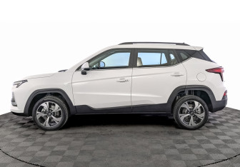 Новый Москвич 3 2025 (3 фото)