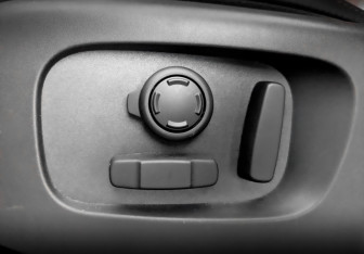 Подержанный автомобиль Land Rover Range Rover Evoque 2021 года (20 фото)