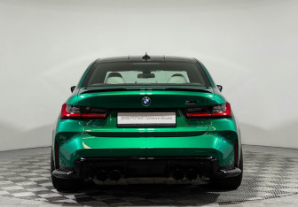 Подержанный автомобиль BMW M3 Sedan 2021 года (4 фото)