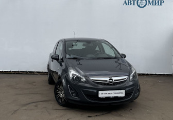 Подержанный автомобиль Opel Corsa 2013 года (3 фото)