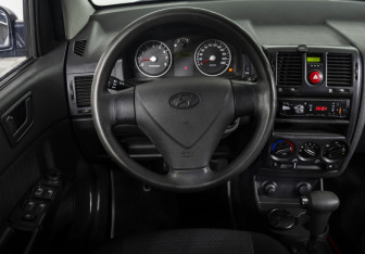 Подержанный автомобиль Hyundai Getz 2007 года (10 фото)