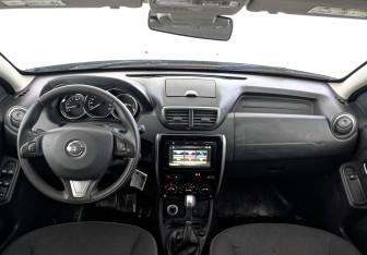 Подержанный автомобиль Nissan Terrano 2019 года (14 фото)