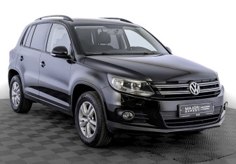 Подержанный автомобиль Volkswagen Tiguan 2015 года (3 фото)