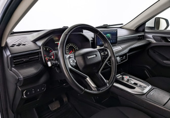 Подержанный автомобиль Haval Jolion 2023 года (15 фото)