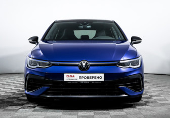 Подержанный автомобиль Volkswagen Golf R Hatchback 2023 года (2 фото)