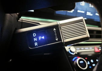 Подержанный автомобиль Hyundai Santa Fe 2023 года (19 фото)