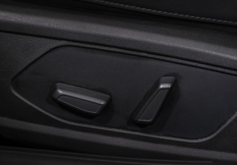 Подержанный автомобиль Hyundai Elantra Sedan 2021 года (17 фото)