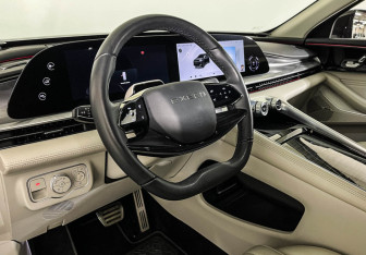 Подержанный автомобиль Exeed RX 2024 года (13 фото)