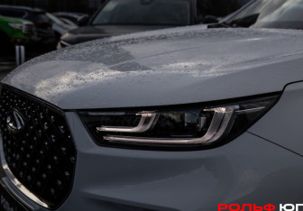 Подержанный автомобиль Chery Tiggo 8 Pro 2021 года (15 фото)