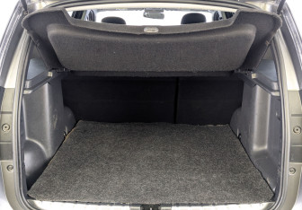 Подержанный автомобиль Nissan Terrano 2019 года (10 фото)