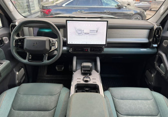 Подержанный автомобиль Jetour T2 2024 года (9 фото)