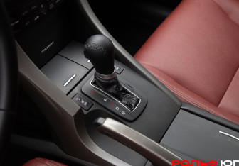 Подержанный автомобиль Honda Accord Sedan 2008 года (15 фото)