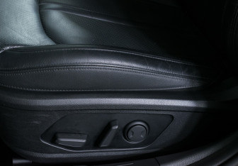 Подержанный автомобиль Kia K5 2020 года (18 фото)