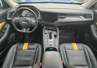 Подержанный автомобиль Haval F7x 2020 года (9 фото)