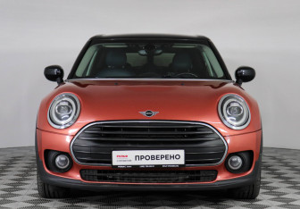 Подержанный автомобиль MINI Clubman Wagon 2020 года (2 фото)