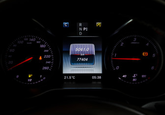 Подержанный автомобиль Mercedes-Benz GLC Coupe 2019 года (17 фото)