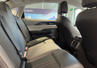 Подержанный автомобиль Evolute i-PRO 2022 года (11 фото)