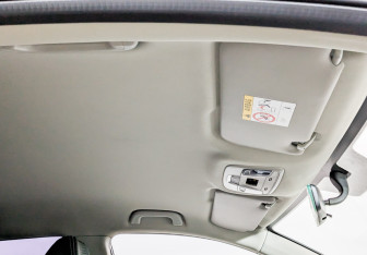 Подержанный автомобиль Geely Coolray 2023 года (22 фото)