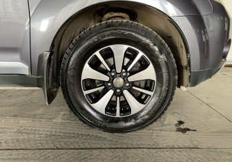 Подержанный автомобиль Mitsubishi Outlander 2007 года (18 фото)