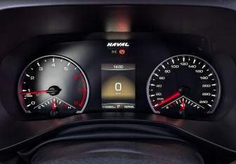 Подержанный автомобиль Haval Jolion 2022 года (16 фото)