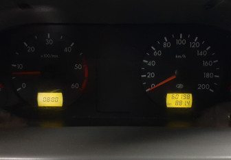 Подержанный автомобиль УАЗ Patriot 2012 года (13 фото)