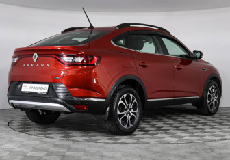 Подержанный автомобиль Renault Arkana 2021 года (5 фото)