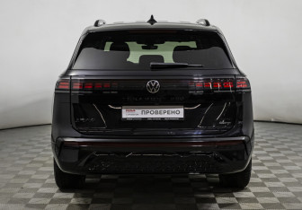 Подержанный автомобиль Volkswagen Teramont 2025 года (6 фото)
