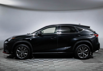 Подержанный автомобиль Lexus NX 2018 года (8 фото)