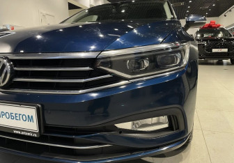 Подержанный автомобиль Volkswagen Passat Wagon 2019 года (7 фото)