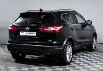 Подержанный автомобиль Nissan Qashqai 2018 года (5 фото)