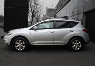 Подержанный автомобиль Nissan Murano Suv 2011 года (8 фото)