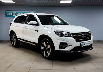 Подержанный автомобиль Changan CS75 2021 года (3 фото)