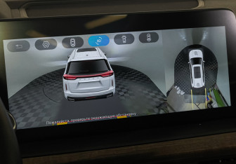 Подержанный автомобиль Exeed VX 2022 года (18 фото)