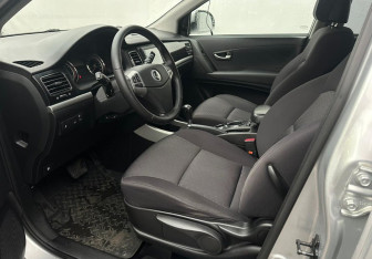 Подержанный автомобиль SsangYong Actyon 2013 года (9 фото)