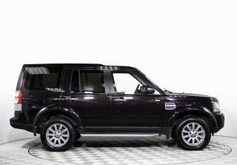 Подержанный автомобиль Land Rover Discovery 2009 года (4 фото)
