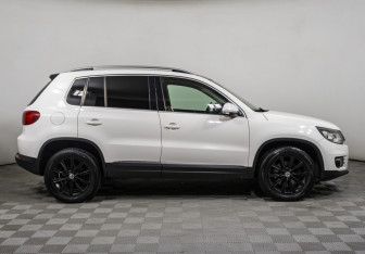 Подержанный автомобиль Volkswagen Tiguan 2011 года (4 фото)