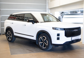 Подержанный автомобиль Jaecoo J7 2025 года (3 фото)