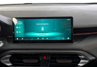 Подержанный автомобиль Kaiyi E5 2023 года (17 фото)