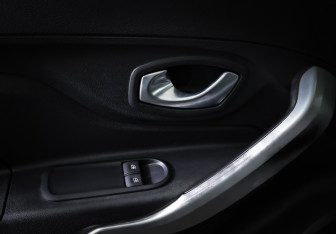 Подержанный автомобиль LADA (ВАЗ) XRAY 2021 года (18 фото)