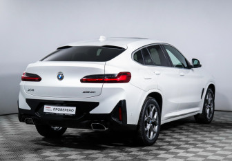 Подержанный автомобиль BMW X4 2024 года (5 фото)