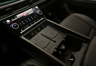 Подержанный автомобиль Hyundai Santa Fe 2023 года (24 фото)