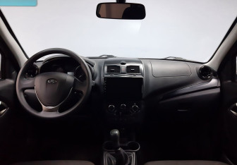 Подержанный автомобиль LADA (ВАЗ) Granta Sedan 2023 года (17 фото)