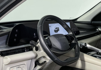 Подержанный автомобиль Exeed RX 2023 года (13 фото)